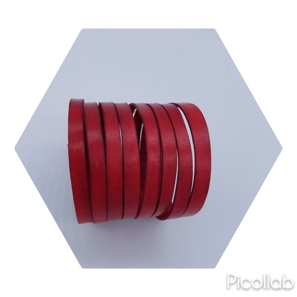 Jewelry - Genuine Leather Cuff in Distressed Scarlet